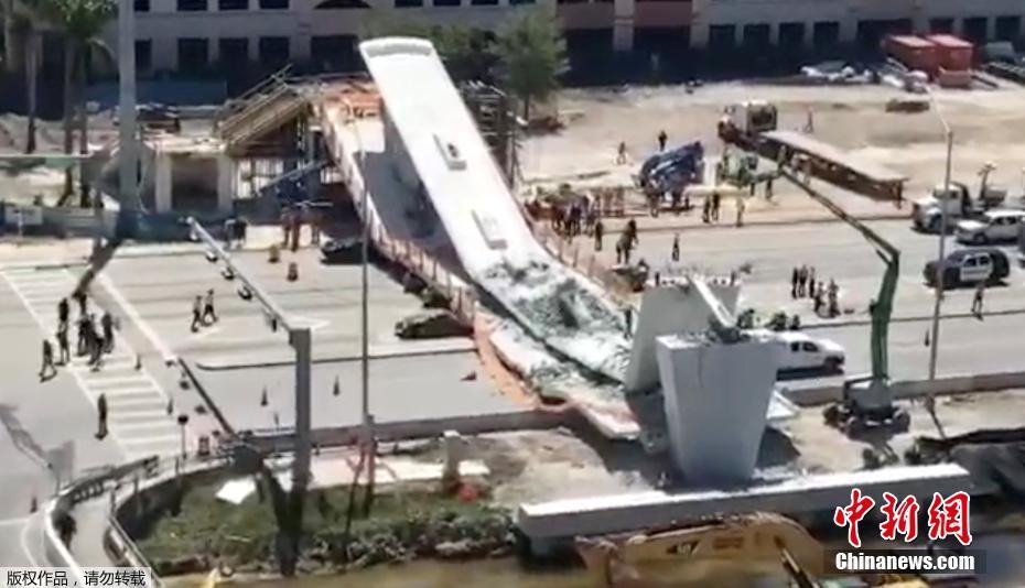 Queda de ponte pedonal na Universidade Internacional da Flórida deixa vários mortos e feridos
