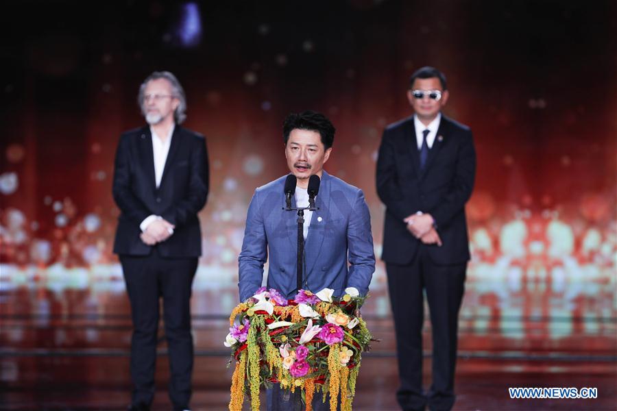 Beijing realiza cerimónia de abertura do 8º Festival Internacional de Cinema