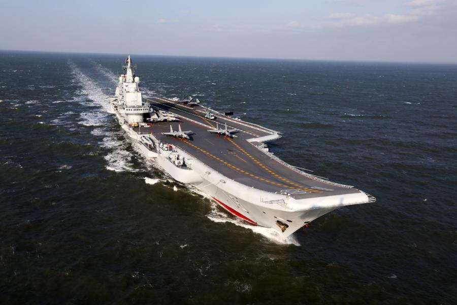 Parada militar naval demonstra progressos da marinha chinesa