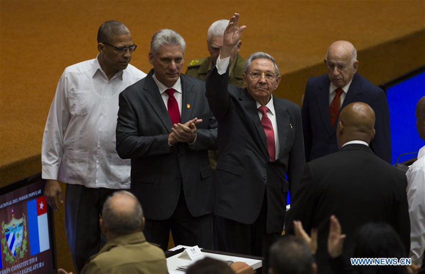 Díaz-Canel é eleito novo presidente de Cuba