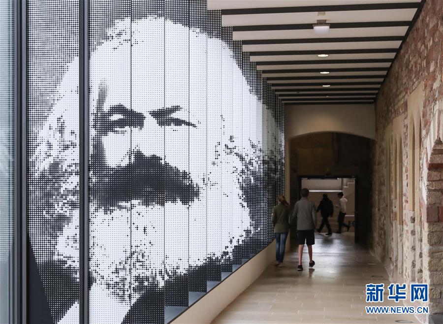 Alemanha organiza exposição comemorativa do 200º aniversário do nascimento de Marx