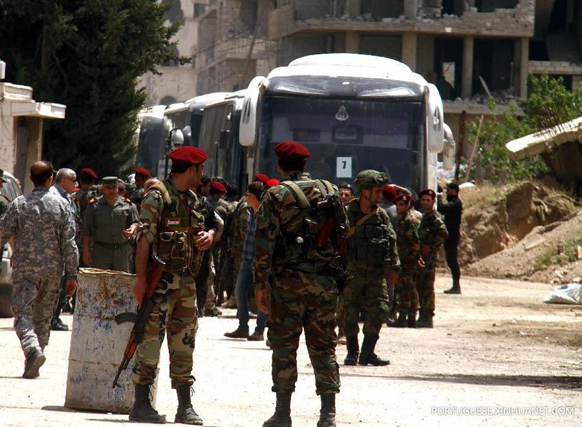 Exército sírio avança em reduto do ISIS no sul de Damasco