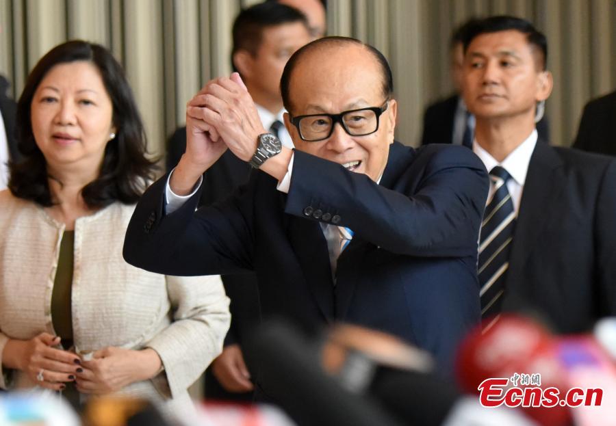 Magnata de Hong Kong Li Ka-shing renuncia cargo