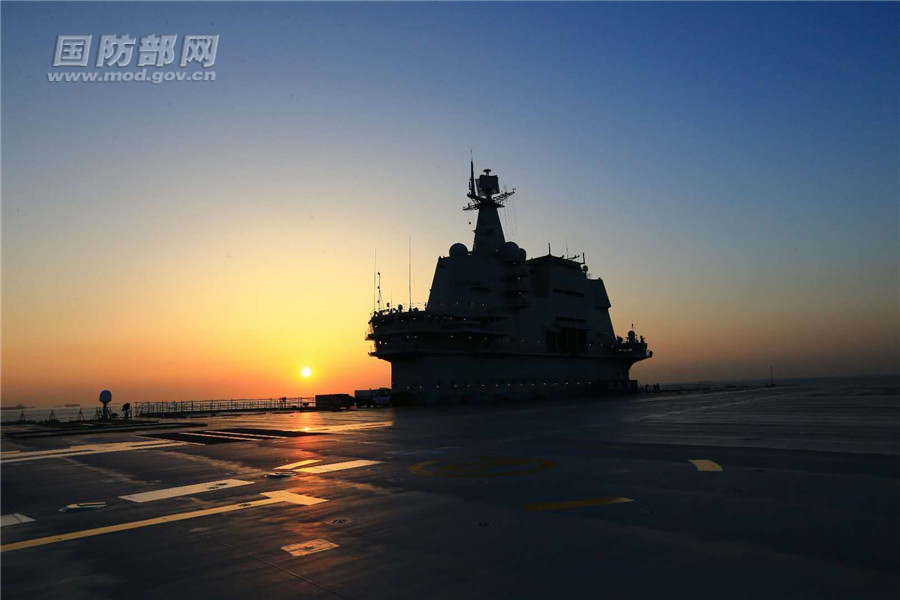 Primeiro porta-aviões de fabrico doméstico da China termina período de testes