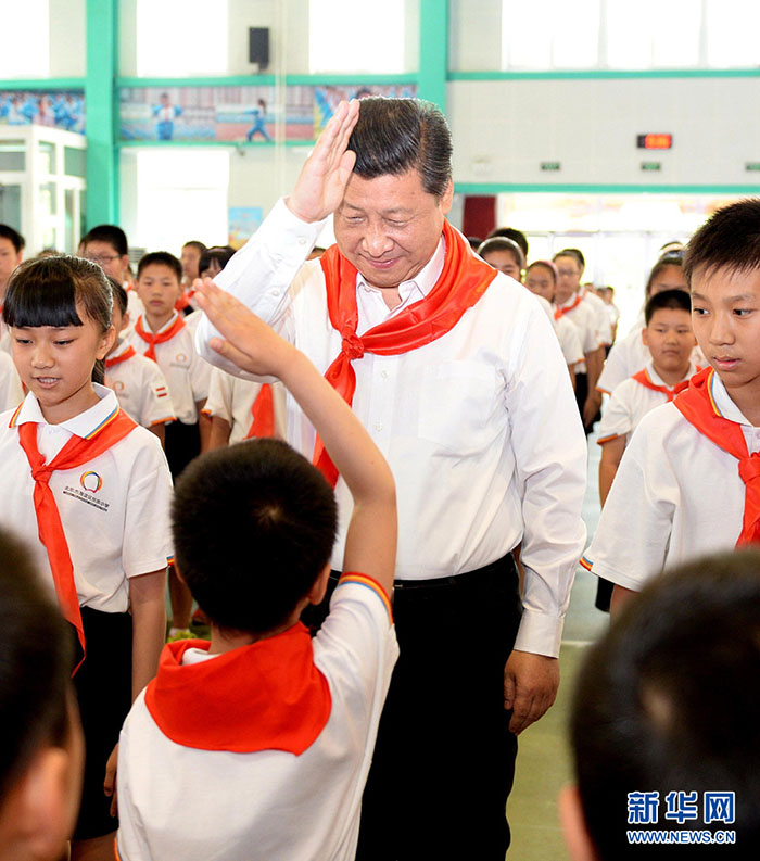 Xi estende felicitações antes do Dia Internacional das Crianças