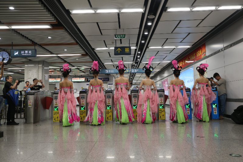 Metrô temático da Dinastia Tang inaugurado em Xi'an