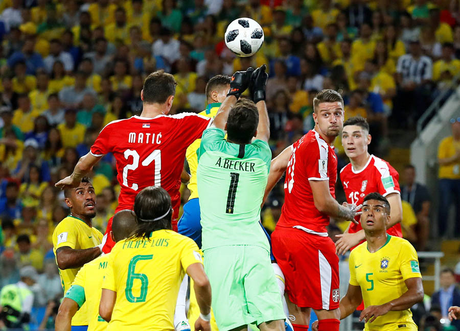 Brasil conquista primeiro lugar no Grupo E após vitória contra  a Sérvia