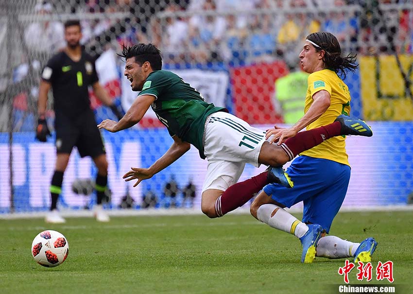 Copa do Mundo: Brasil avança para quartas de final com golos de Neymar e Firmino