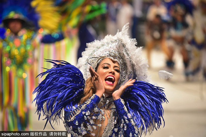 Galeria: Brasil realiza Festival Folclórico de Parintins