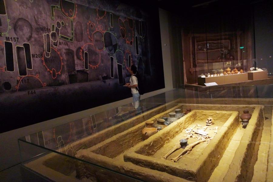 Relíquias de Jiaojia exibidas no Museu Nacional