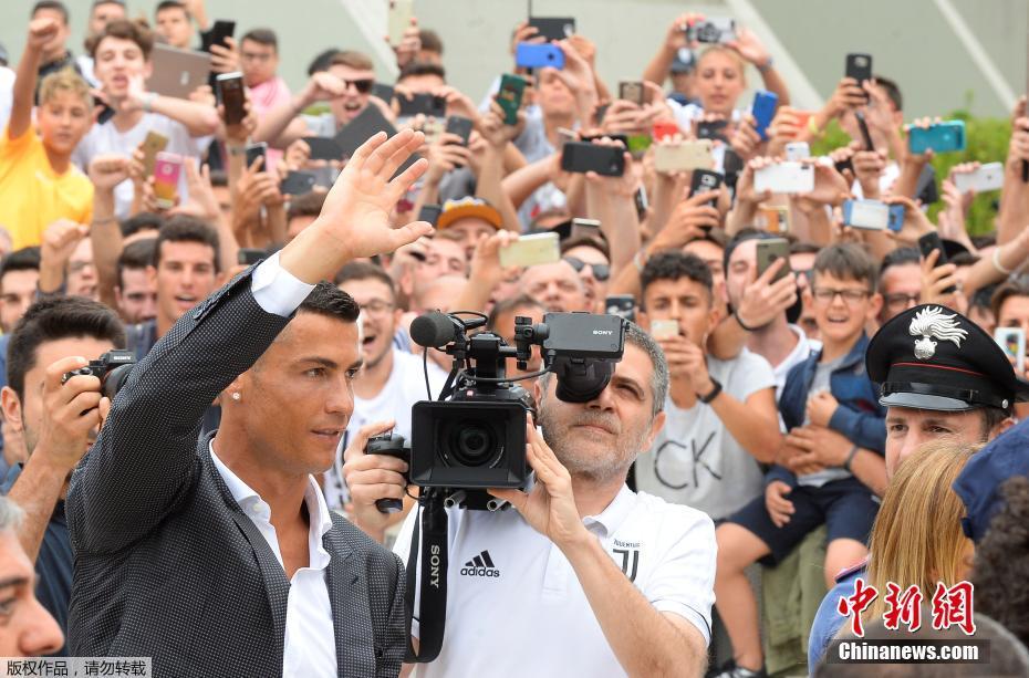 Cristiano Ronaldo apresentado oficialmente pela Juventus