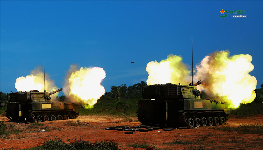 Exército chinês realiza exercício de simulação de batalha