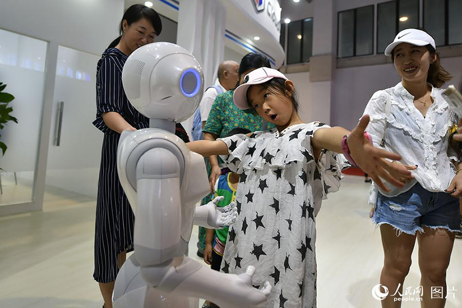 Beijing realiza Conferência Mundial de Robótica 2018