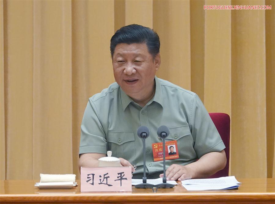Xi pede fortalecimento da liderança do PCCh e construção do Partido no exército