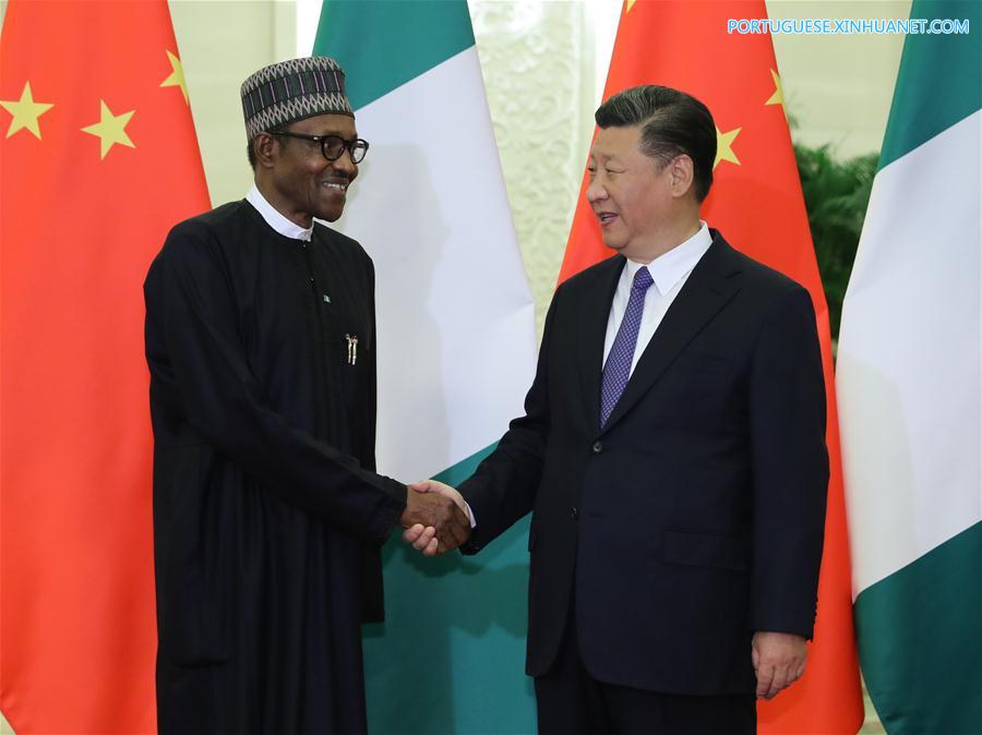 Xi reúne-se com presidente nigeriano