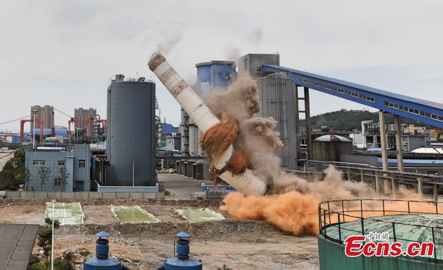 Yichang destrói usina termelétrica para proteger Rio Yangtze