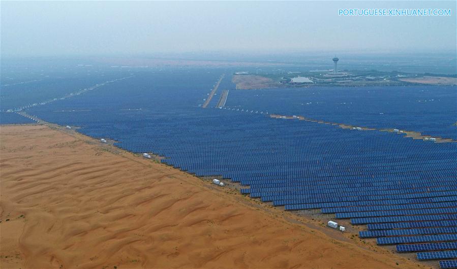 Zhongwei constrói cadeia de energia fotovoltaica para aproveital sol abundante na região