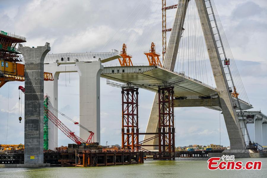China prepara conclusão de ponte mais resistente a terremotos do país