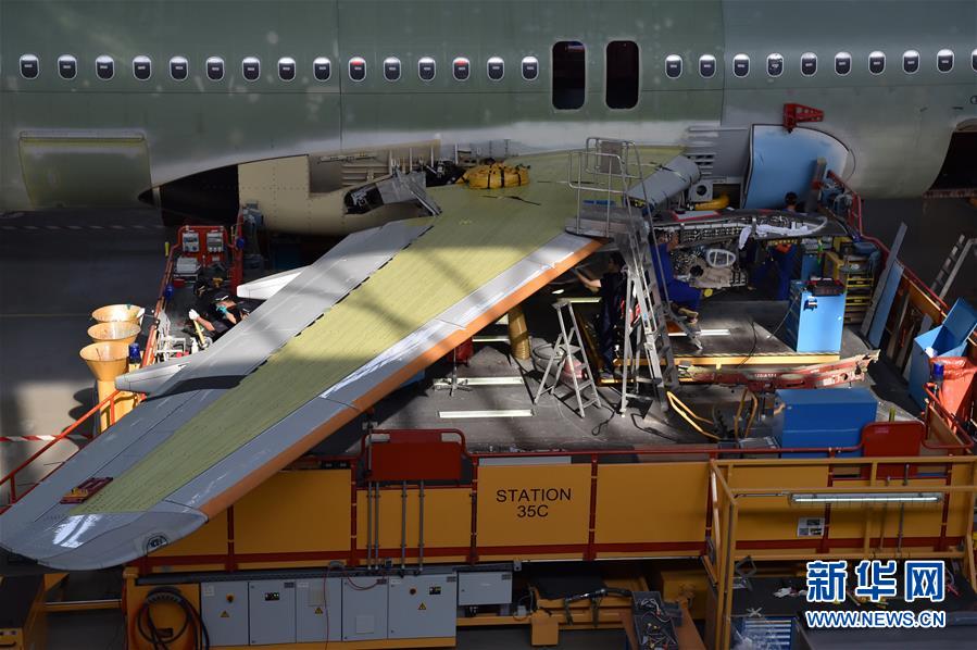 Galeria: Linha da montagem de Airbus A320 em Tianjin