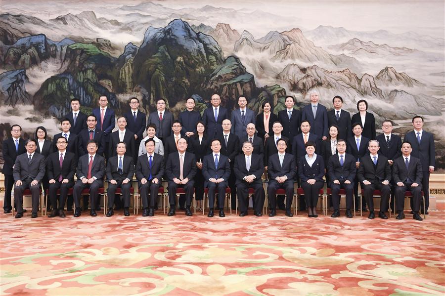 Vice-premiê chinês se reúne com legisladores de Macau