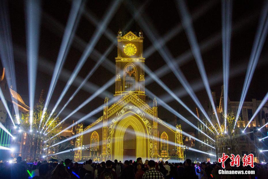 Galeria: Show luminoso em 3D em Wuhan