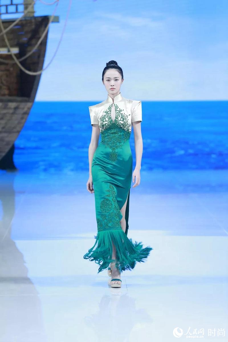Galeria: Destaques da Semana da Moda da China em Beijing
