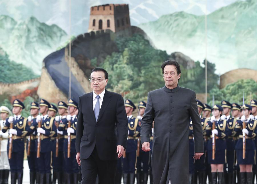 China visa laços mais estreitos com o Paquistão