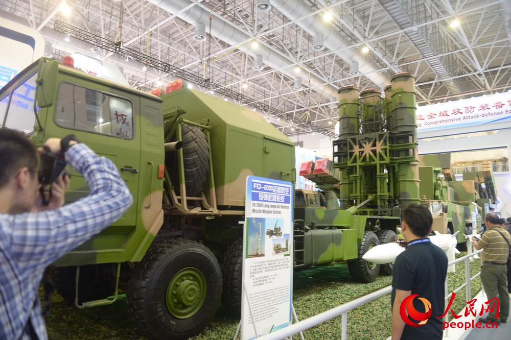 Novos armamentos de defesa e ataque exibidos no Airshow China 2018