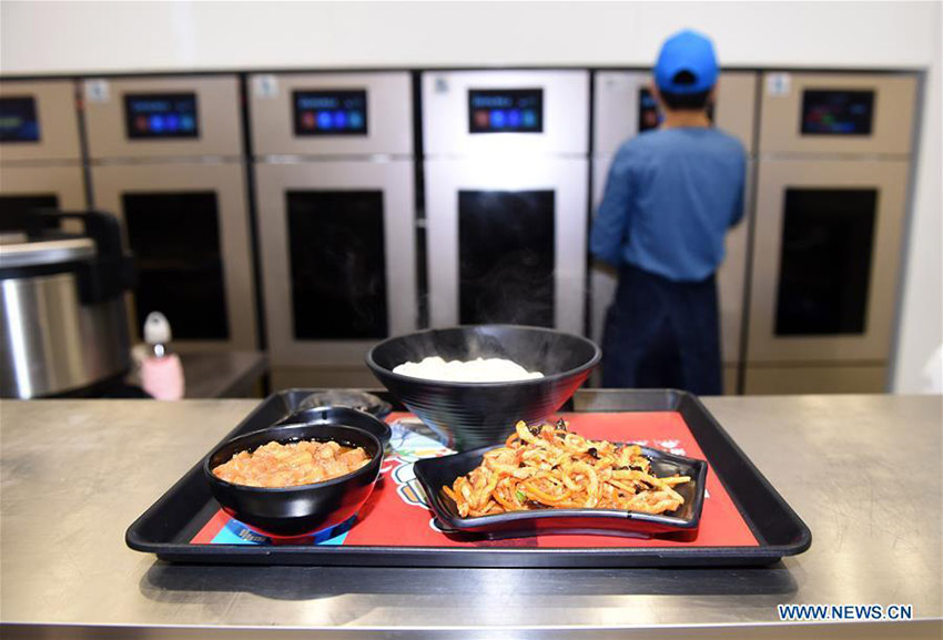 Galeria: restaurante automático serve clientes em Beijing