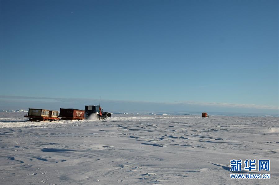 Descarregamento na Antártica de todas as condições meteorológicas