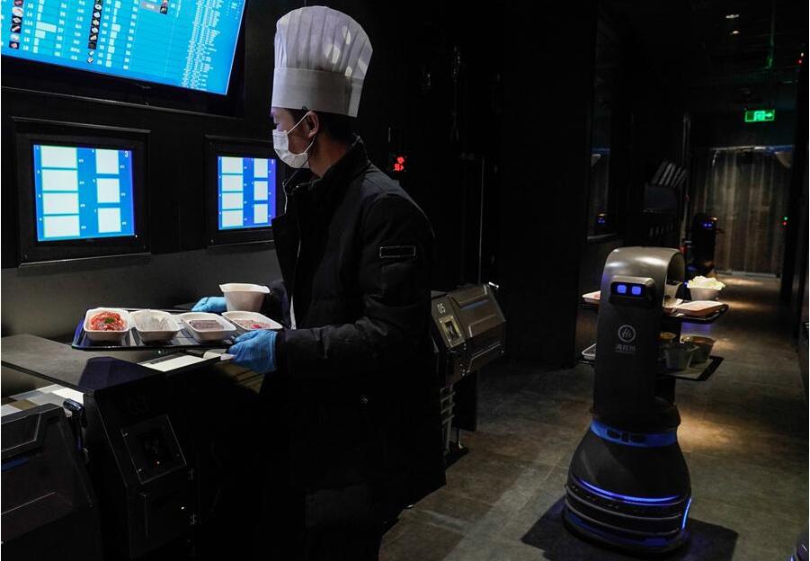 Restaurante de Beijing integra IA e atrai consumidores