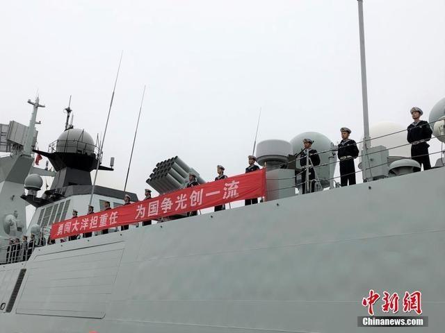 China envia nova frota naval para missão de escolta