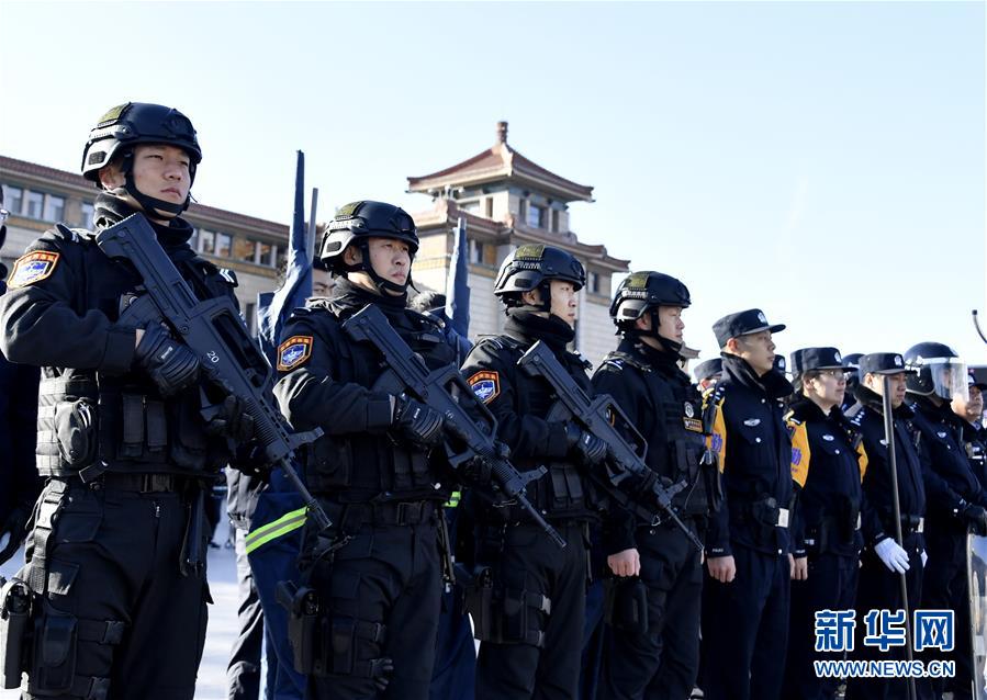 Entidades ferroviárias de Beijing realizam exercício conjunto de segurança antes do Festival da Primavera