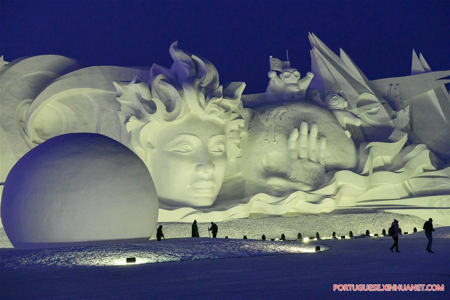 Em imagens: Principais obras na Exposição de Esculturas de Neve no nordeste da China