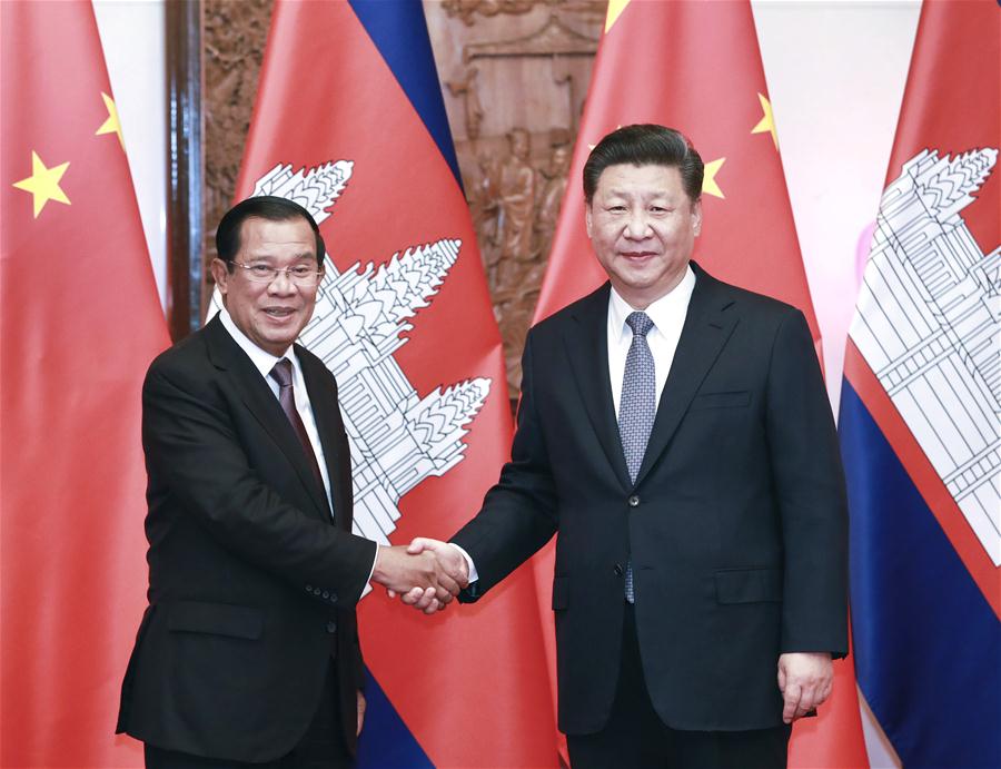 Xi pede construção da comunidade da China-Camboja de futuro compartilhado