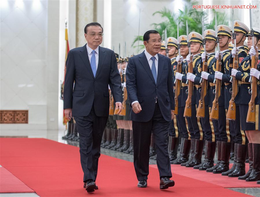 Premiê chinês promete promover laços com Camboja
