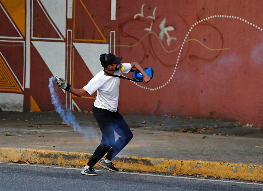 Venezuela rompe relações diplomáticas com EUA