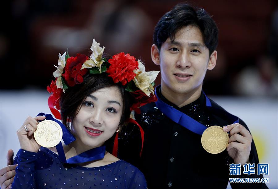 Chineses Sui e Han vencem título de pares no Campeonato dos Quatro Continentes de Patinação Artística