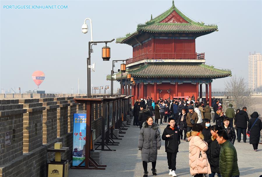 Antiga cidade de Zhengding em Hebei assume turismo como indústria pilar do desenvolvimento