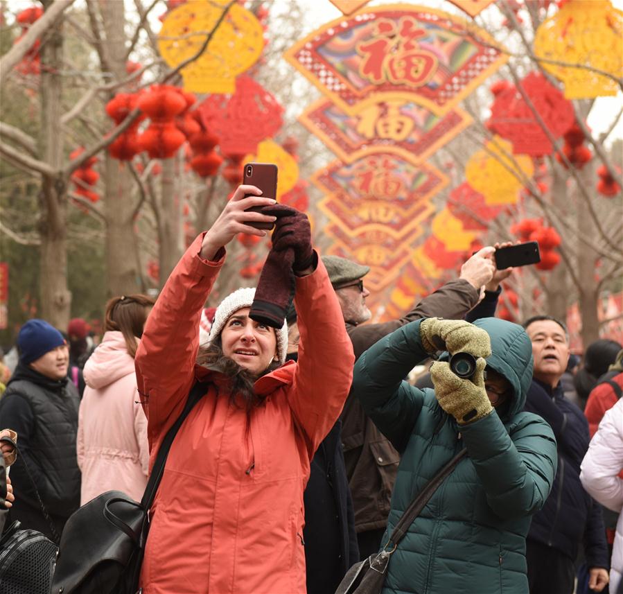 Turistas estrangeiros fizeram mais de 30 milhões de viagens à China em 2018