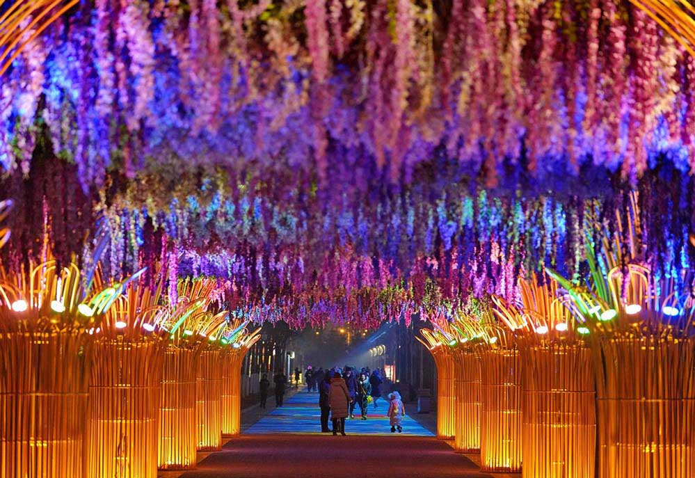 PessoasÂ celebraramÂ FestivalÂ dasÂ LanternasÂ naÂ China