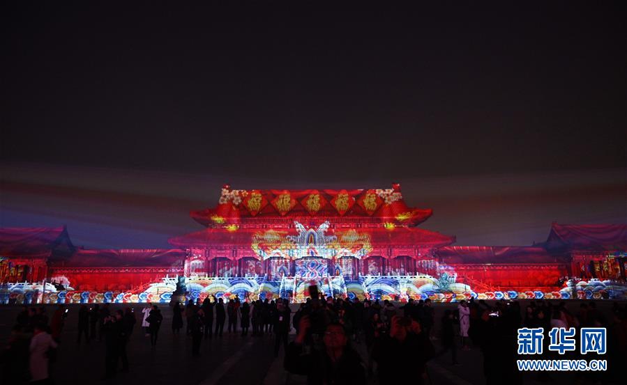 Festival das Lanternas: Cidade Proibida aberta pela primeira vez ao público à noite