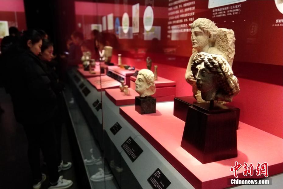 Galeria: Relíquias culturais da antiga Rota da Seda exibidas em Xi’an