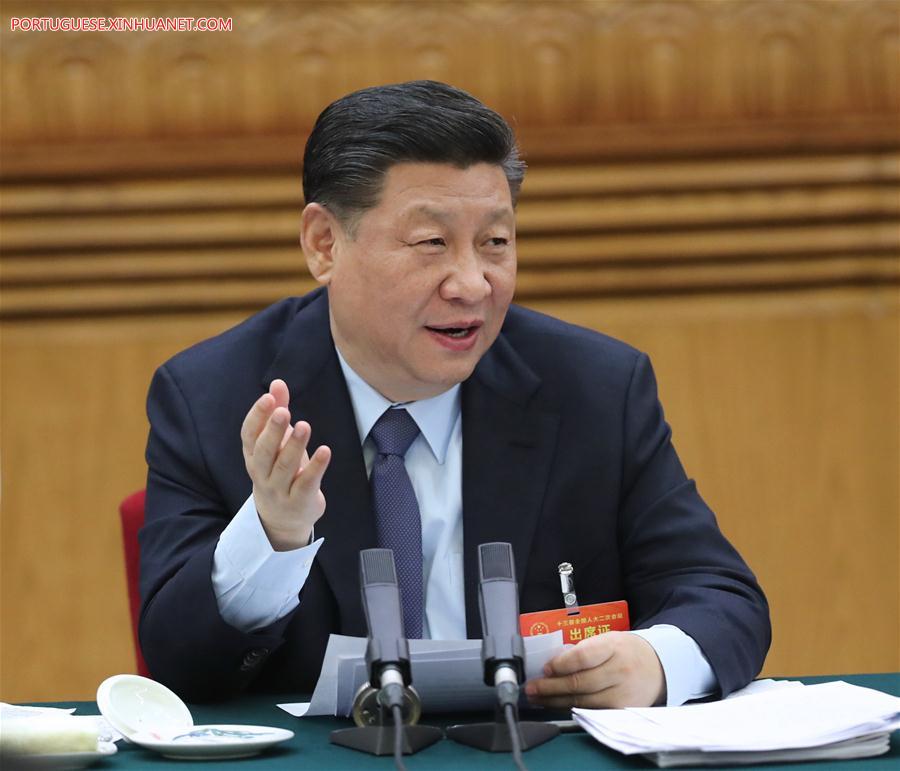 Xi pede perseverança em luta contra pobreza