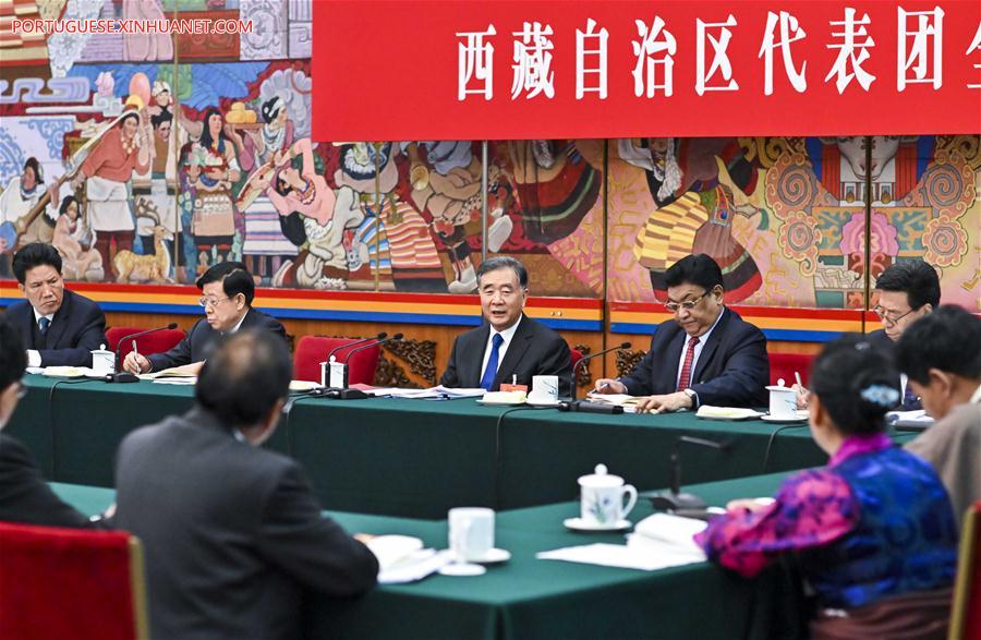 Xi participa de deliberação com deputados de Fujian na sessão legislativa anual