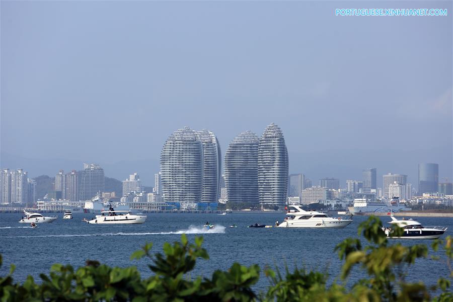 Província de Hainan constrói circuito rodoviário para impulsionar o turismo