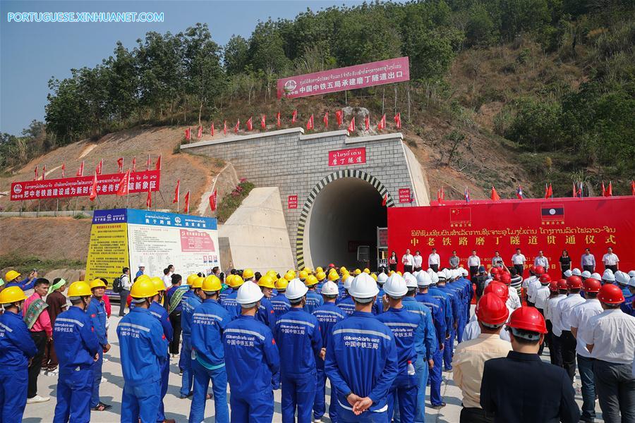 Primeiro grande túnel com mais de 5.000 metros perfurados ao longo da ferrovia China-Laos