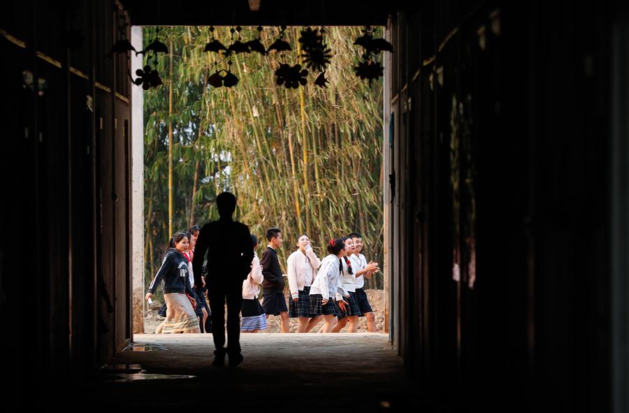 Galeria:Escola chinesa no norte do Laos contribui para intercâmbios culturais e desenvolvimento local