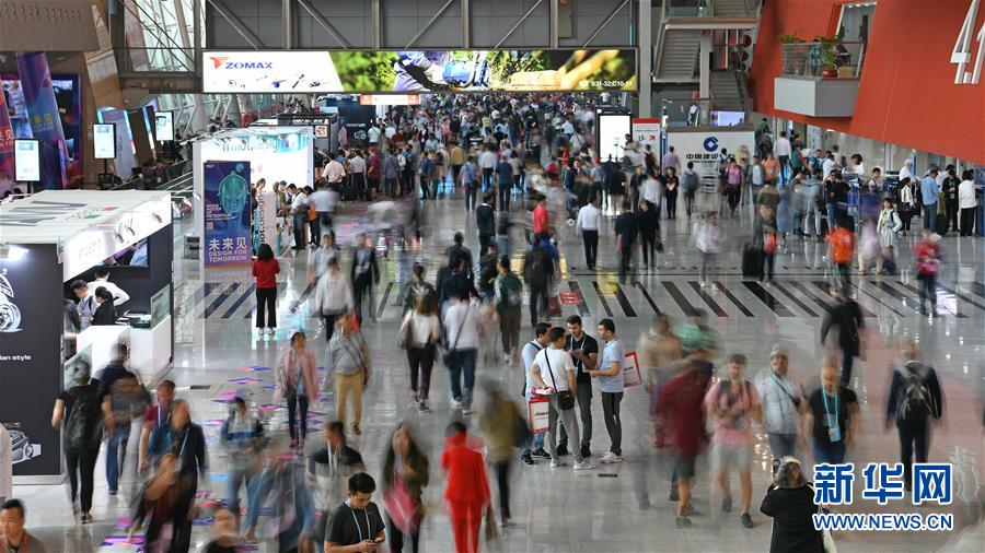 Guangzhou inaugura 125ª Feira de Importação e Exportação da China