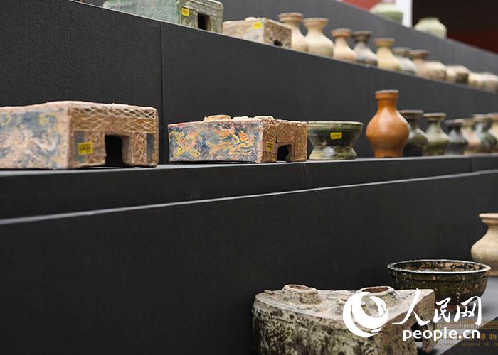China: relíquias culturais devolvidas pela Itália em exibição no museu nacional